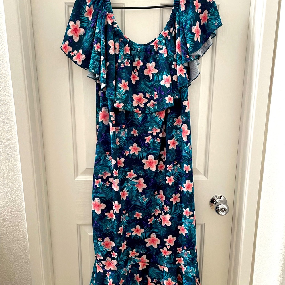 Lularoe Hawaiian Floral Cici Dress